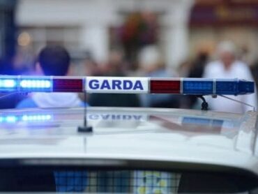 Information sought after objects thrown at vehicles in Collooney
