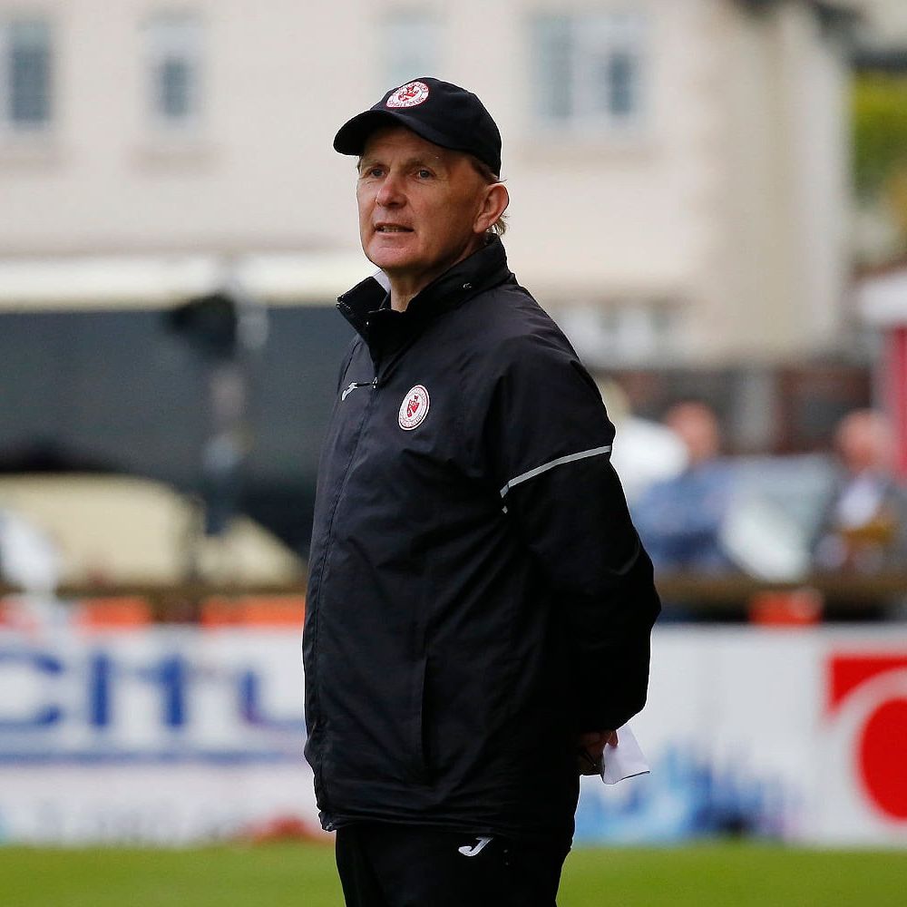 Liam Buckley leaves Sligo Rovers