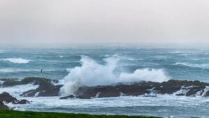 Wind warning remains in place for Atlantic coastal counties