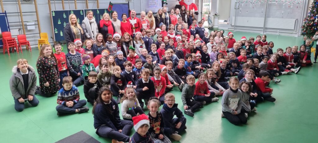 St Brendans National School Cartron Sligo Christmas 2022 recording a radio programme for Ocean FM